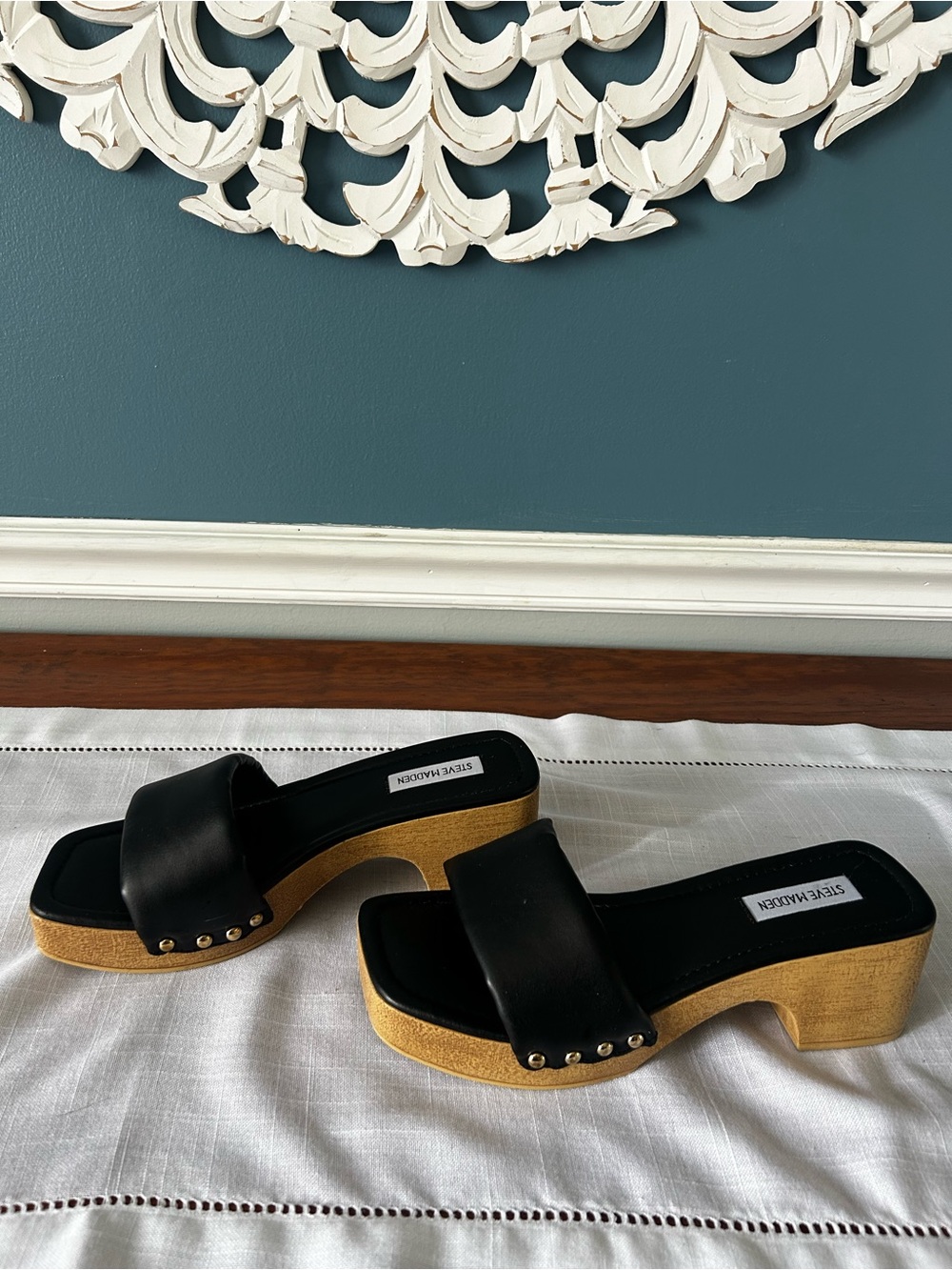 Steve Madden Black Leather Slide Clogs with Tan Wood-Effect Platform